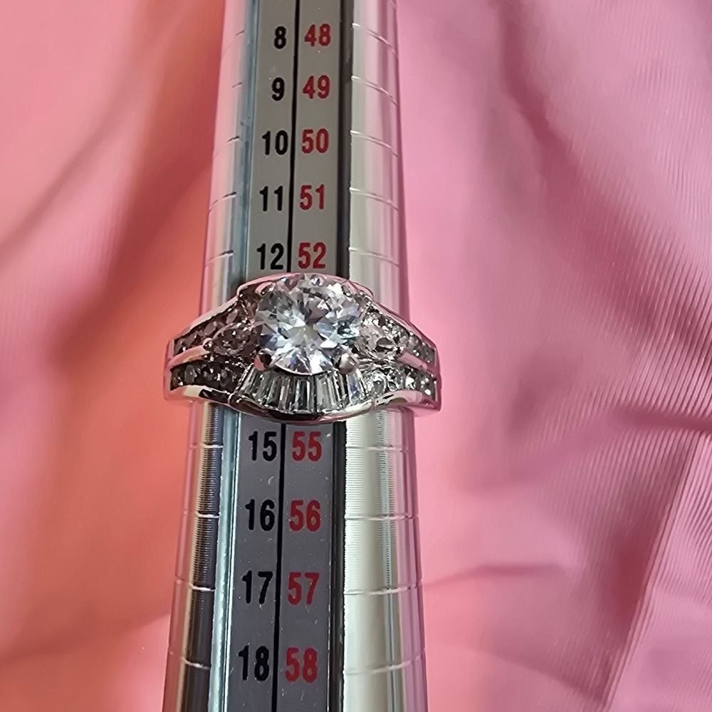 Womens CZ Round Cut Baguette Accent Bridal Ring Set Silver Tone Size 6.5 - Picture 7 of 10